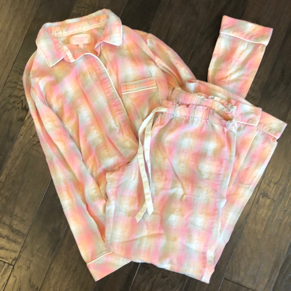 Victoria’s Secret pj set